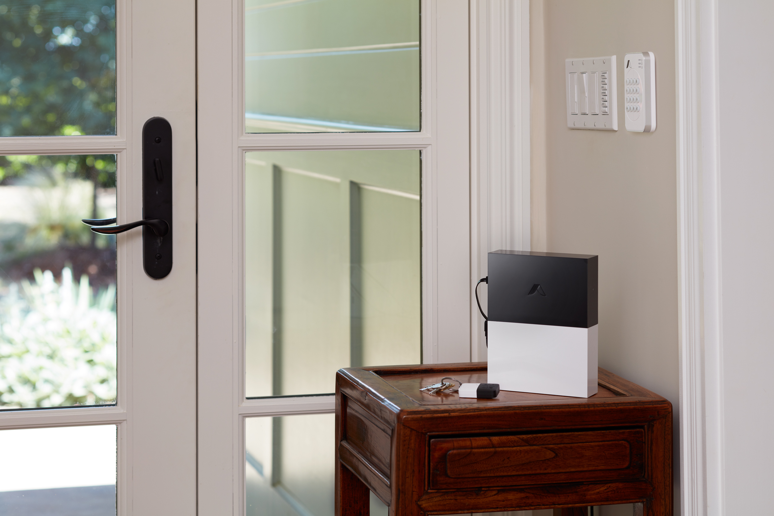 3 Ways Renters Save with Smart Home Technology