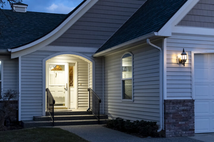 How Much Does a Home Security System Save on Insurance?